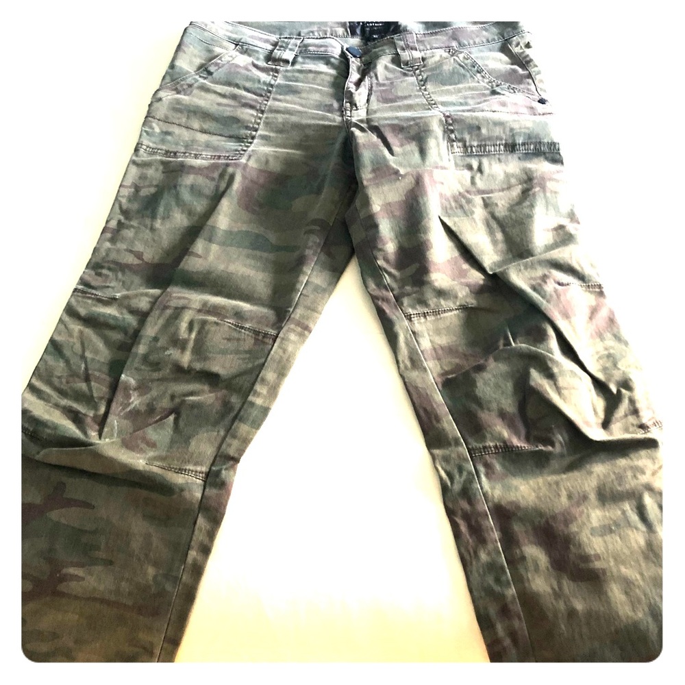 (Anthropologie)Sanctuary camouflage cotton pants